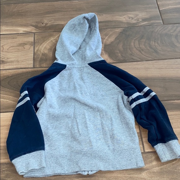 Boys sweatsuit - Picture 4 of 6